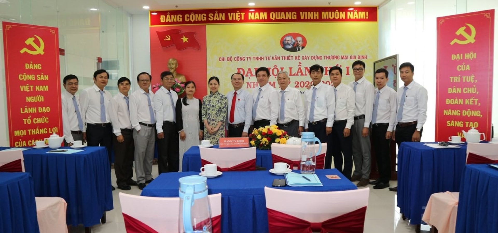 Dai hoi Chi bo lan I - 65